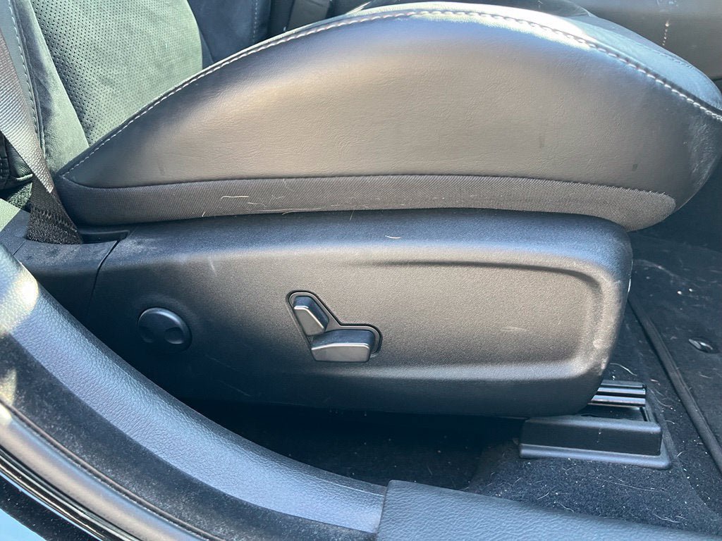 Used 2023 Dodge Charger Scat Pack w/ Plus Group RWD image 23