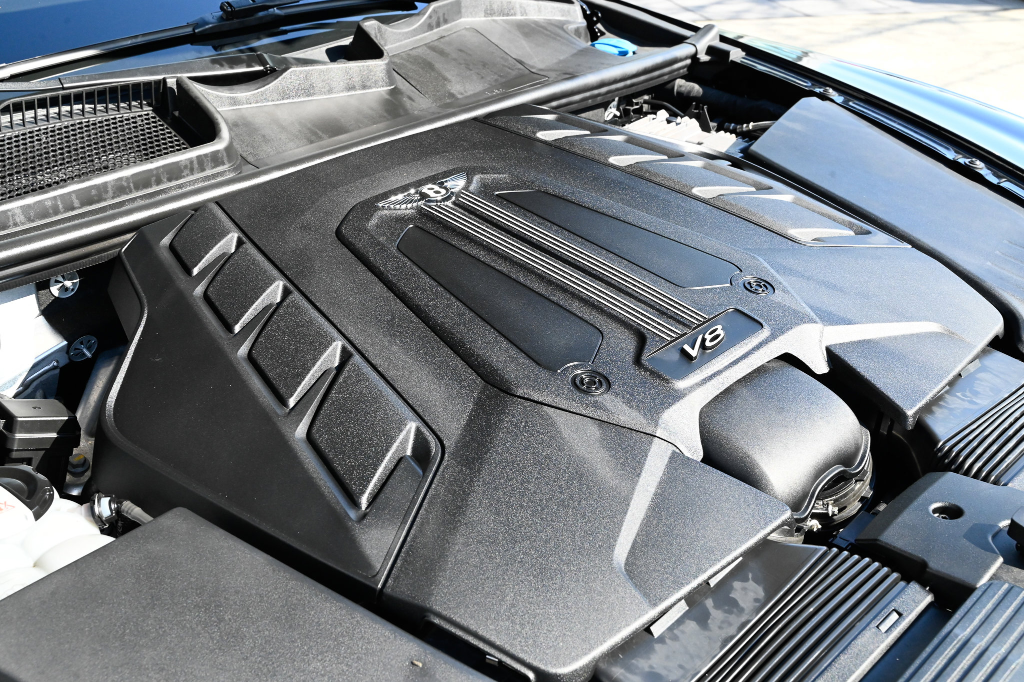 Used 2019 Bentley Bentayga image 60