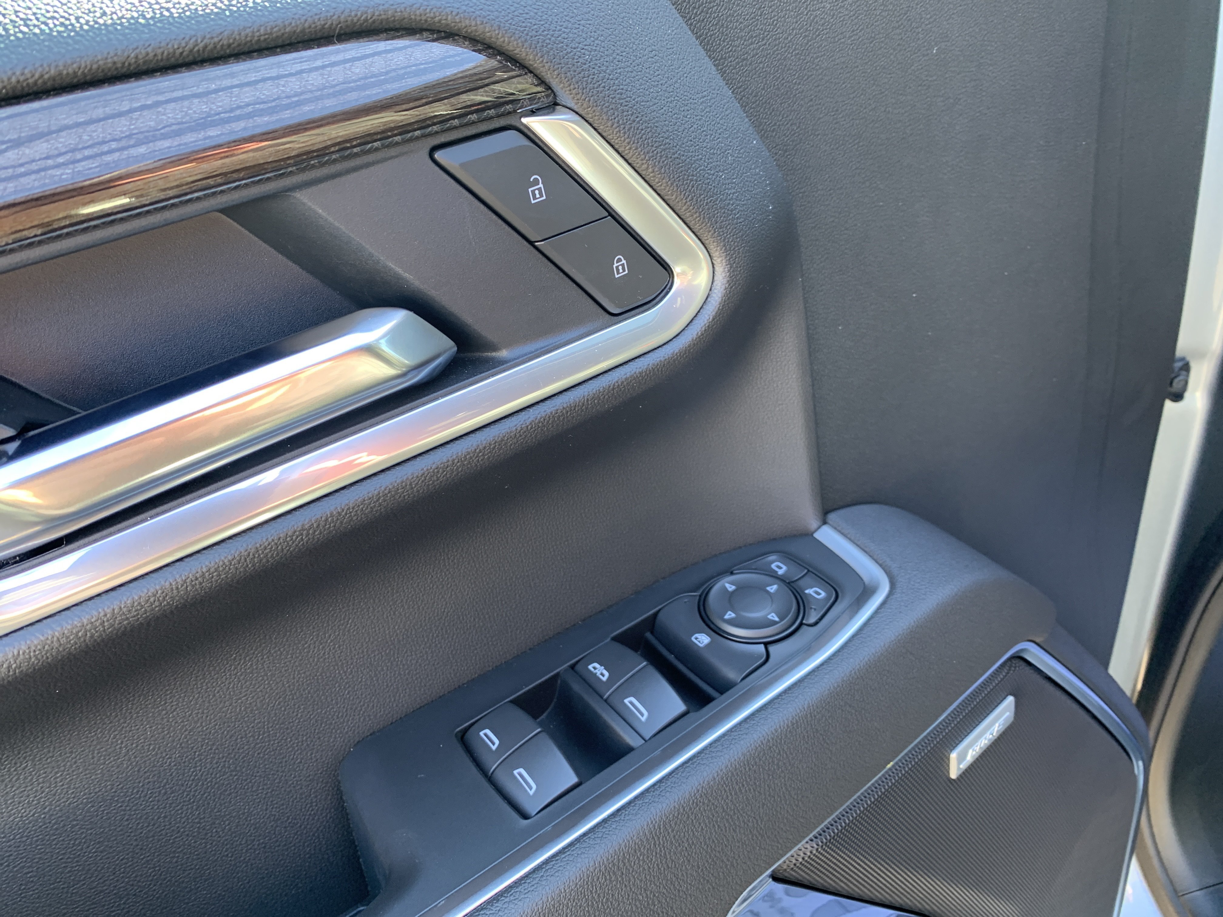 New 2025 Chevrolet Silverado 1500 RST AWD/4WD image 10