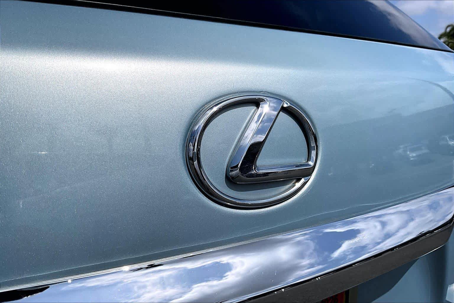 Used 2012 Lexus RX 350 FWD w/ Premium Pkg image 29