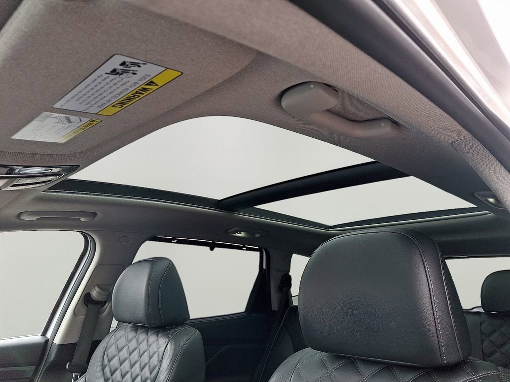 Used 2023 Hyundai Santa Fe Limited image 15