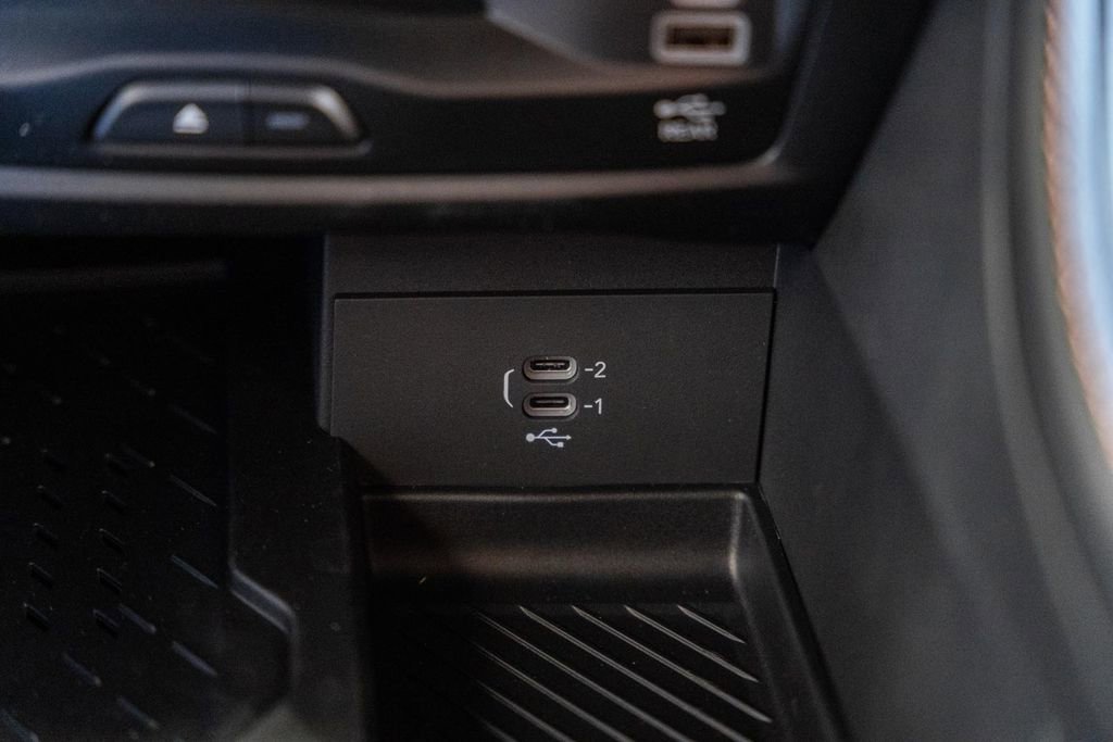 New 2026 Chrysler Pacifica Pinnacle image 26