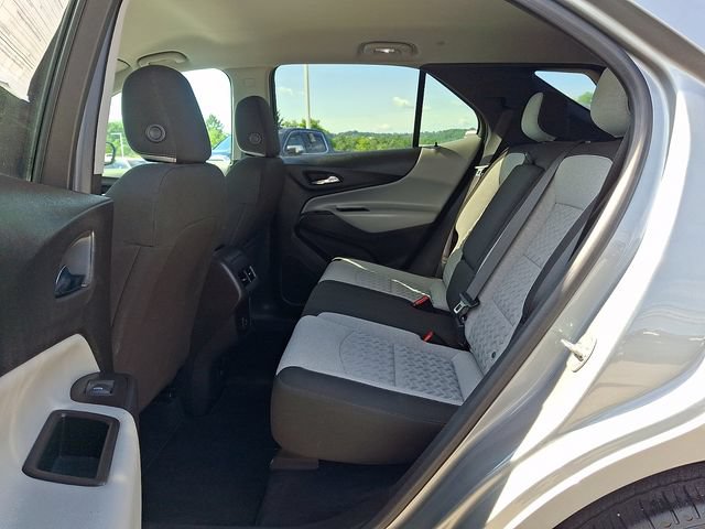 Used 2023 Chevrolet Equinox LT AWD/4WD image 11