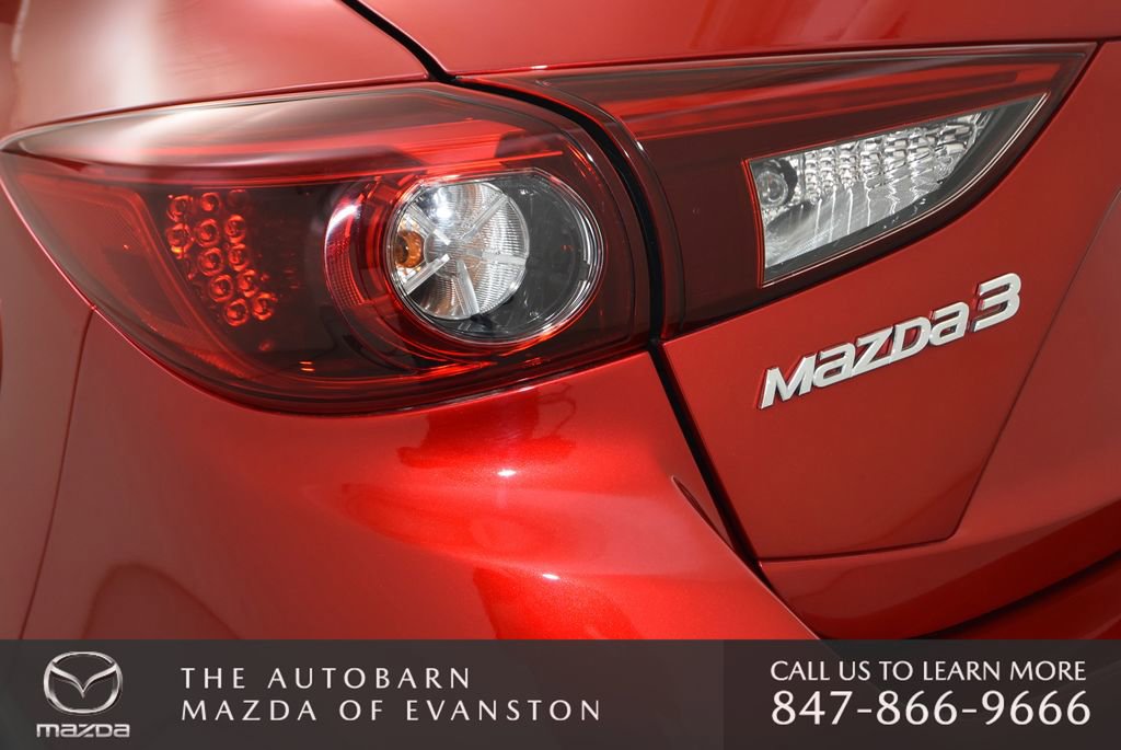 Used 2018 MAZDA MAZDA3 Grand Touring w/ Premium Equipment Package FWD image 34