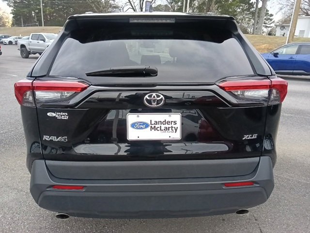 Used 2024 Toyota RAV4 XLE image 4