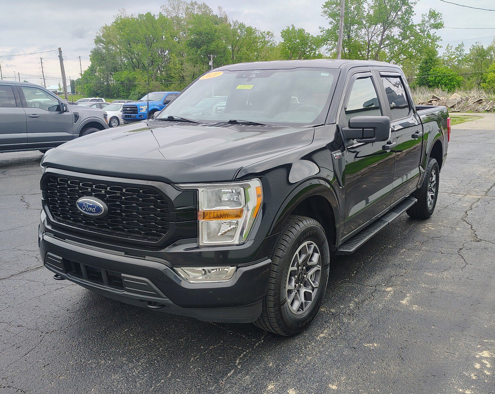 Used 2021 Ford F150 XL w/ STX Appearance Package AWD/4WD image 1