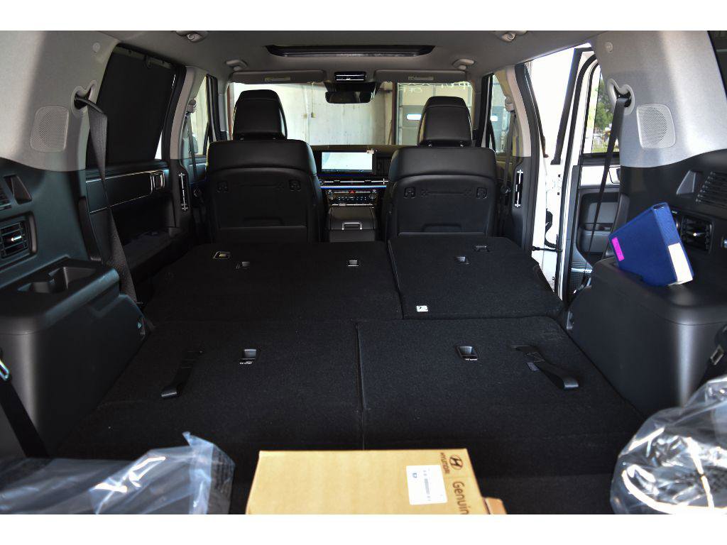 New 2025 Hyundai Santa Fe Limited image 91