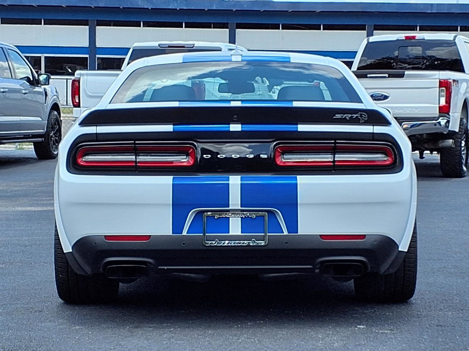 Used 2023 Dodge Challenger SRT Hellcat RWD image 5