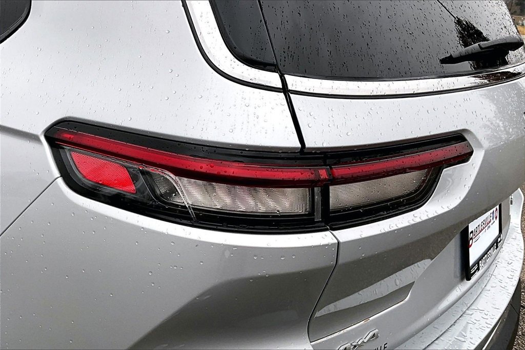 Used 2025 Jeep Grand Cherokee L Laredo w/ Luxury Tech Group I image 30