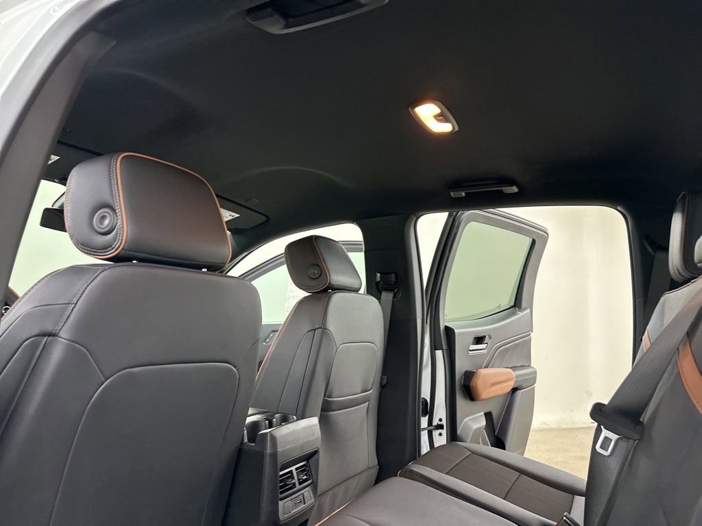 New 2026 GMC Canyon AT4 image 24