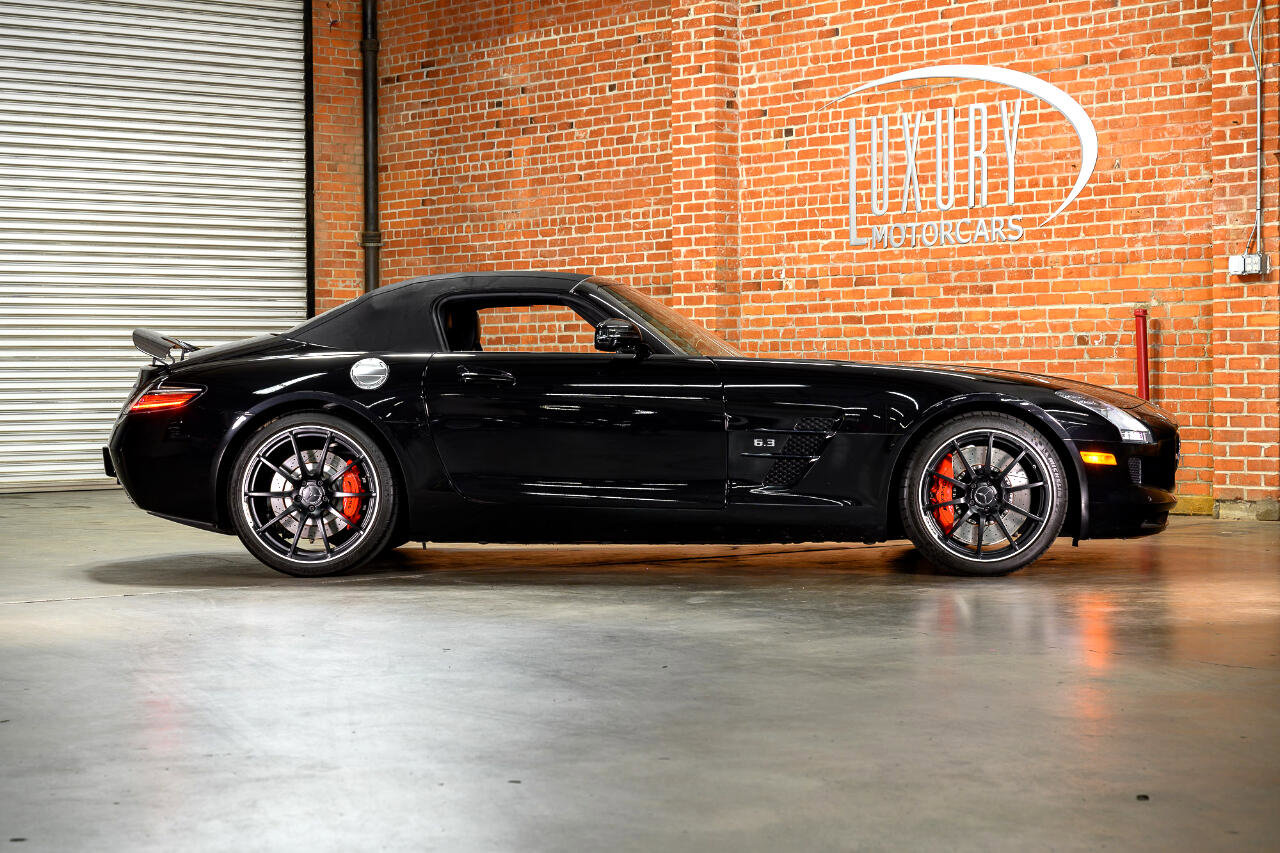 Used 2013 Mercedes-Benz SLS AMG GT Roadster image 21