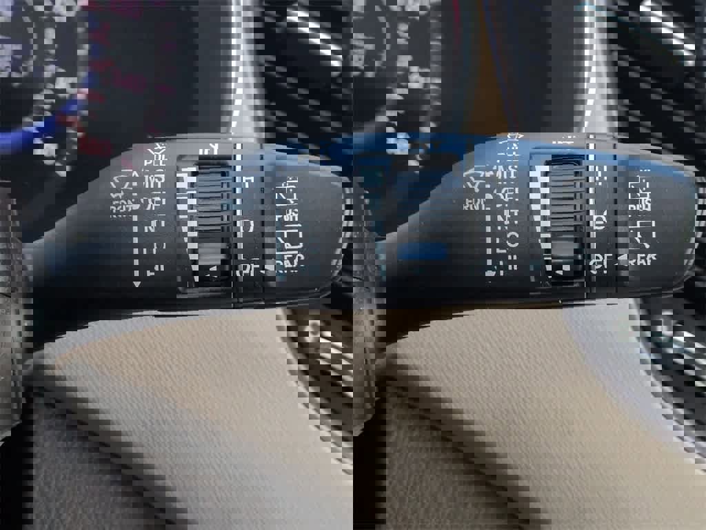 Used 2015 Hyundai Santa Fe GLS w/ Option Group 02 image 26