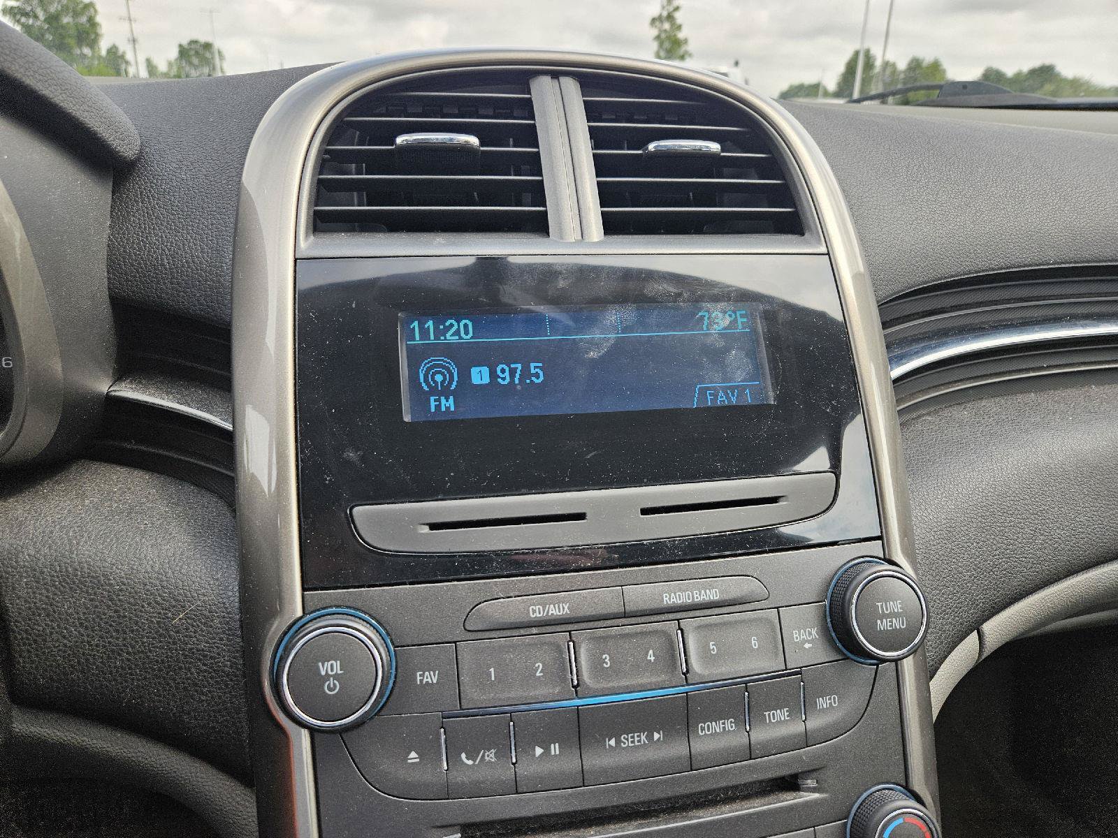 Used 2013 Chevrolet Malibu LS w/ Protection Package FWD image 11
