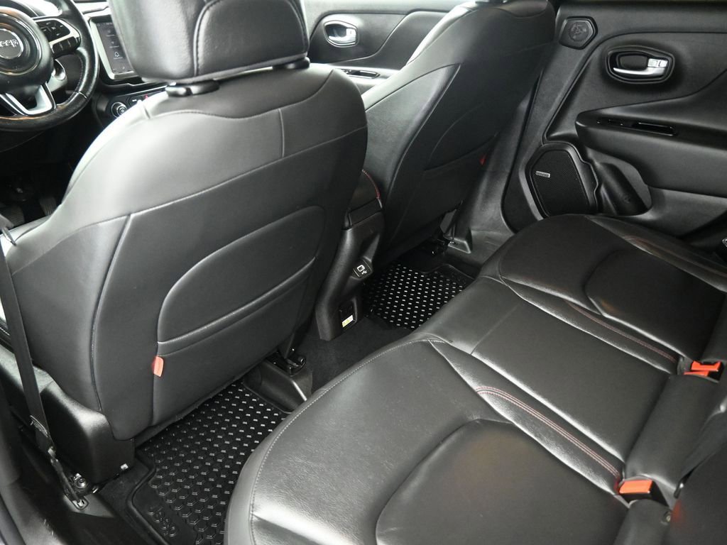 Used 2021 Jeep Renegade Trailhawk w/ Sun & Sound Group AWD/4WD image 18