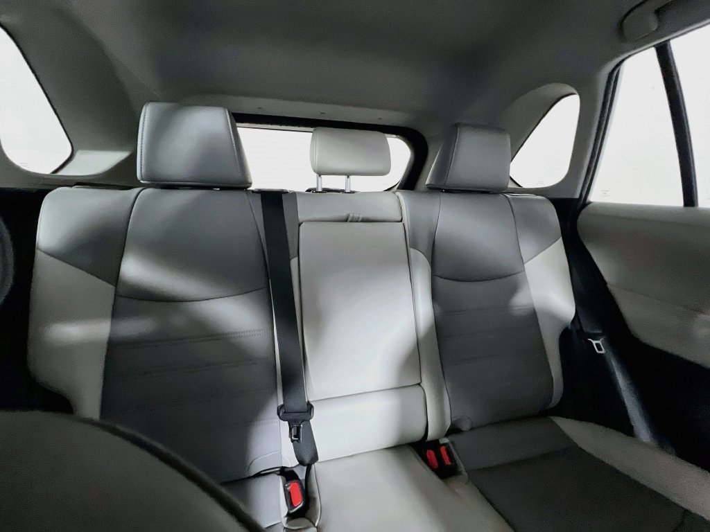 Used 2022 Toyota RAV4 XLE Premium FWD image 29