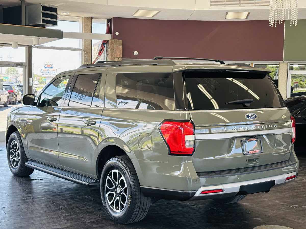 Used 2024 Ford Expedition Max XLT AWD/4WD image 12