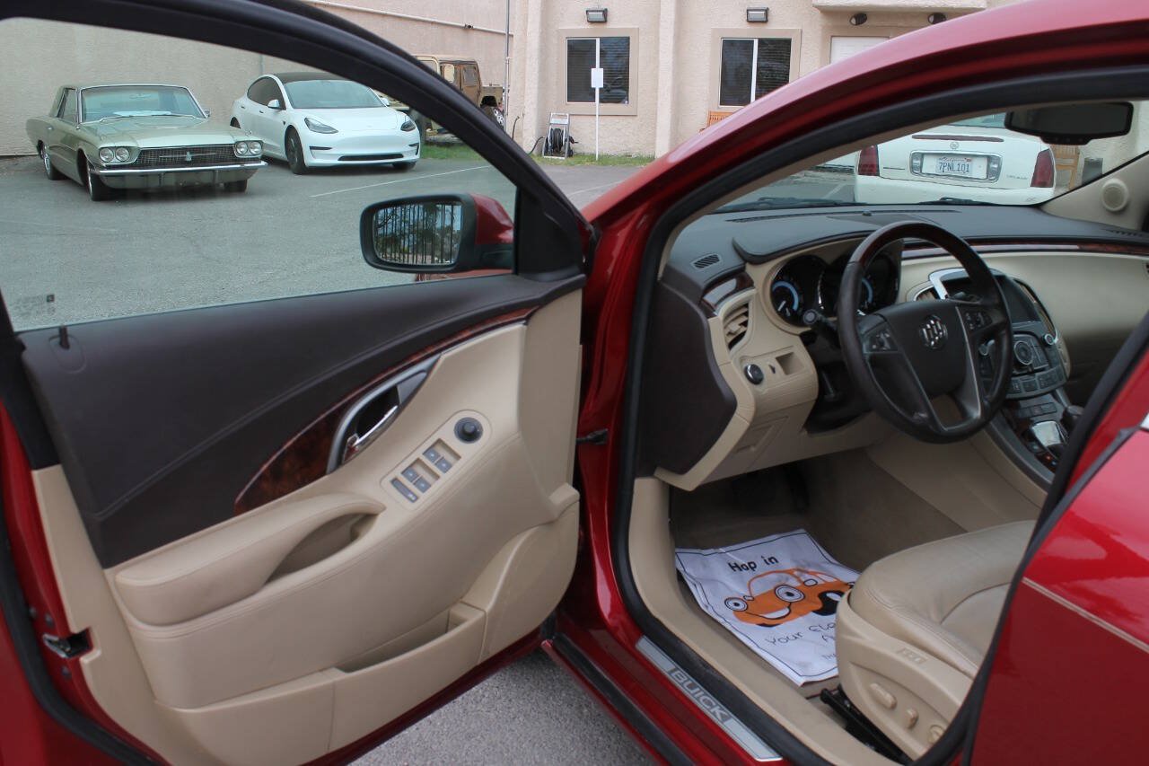 Used 2013 Buick LaCrosse Premium FWD image 20