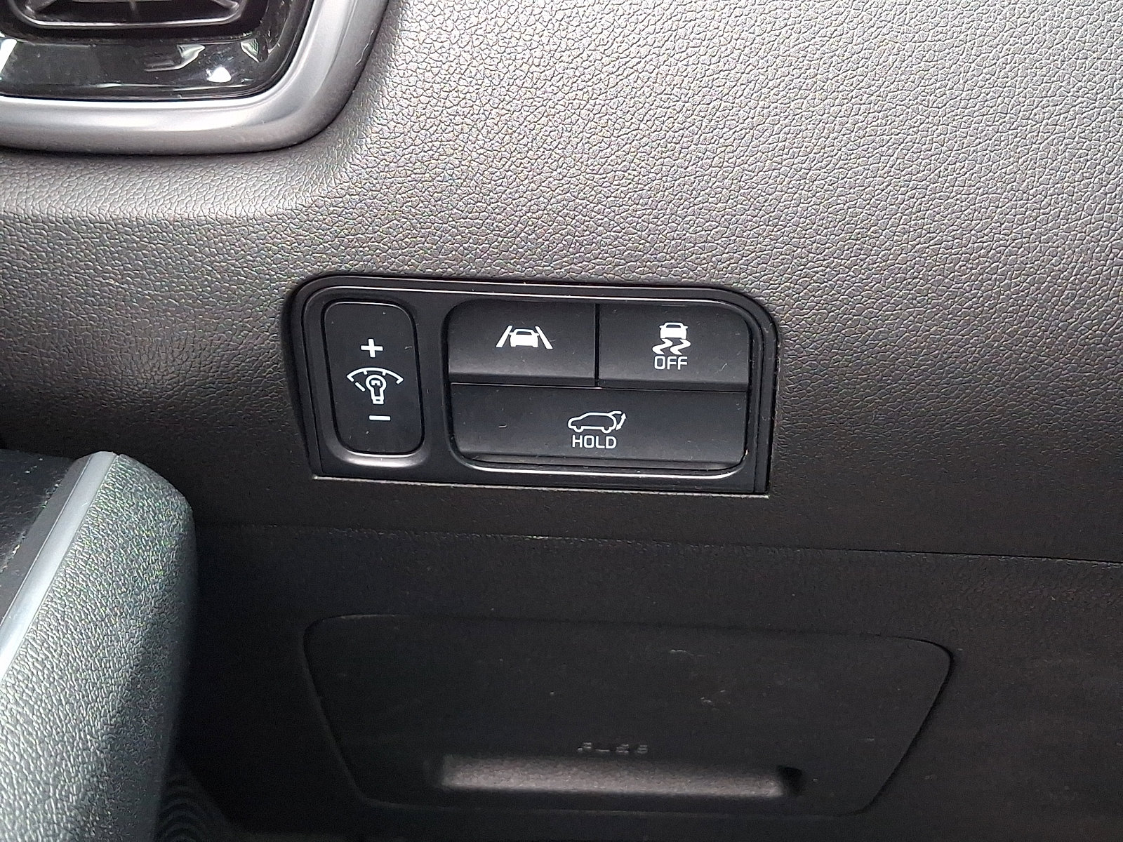 Used 2023 Kia Sorento SX image 28