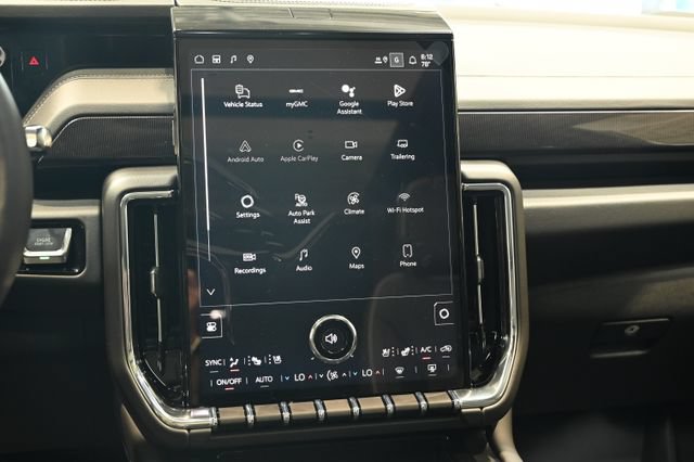 New 2026 GMC Yukon XL Elevation w/ Elevation Premium Package AWD/4WD image 15
