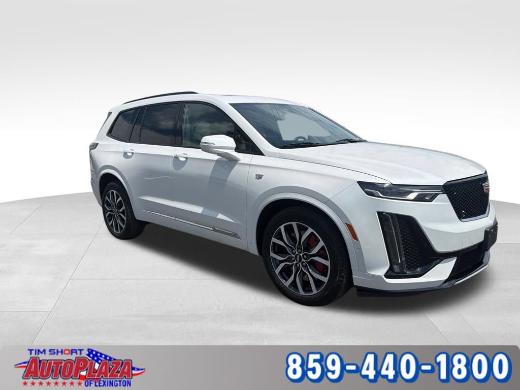 Used 2024 Cadillac XT6 Sport w/ Technology Package AWD/4WD image 11