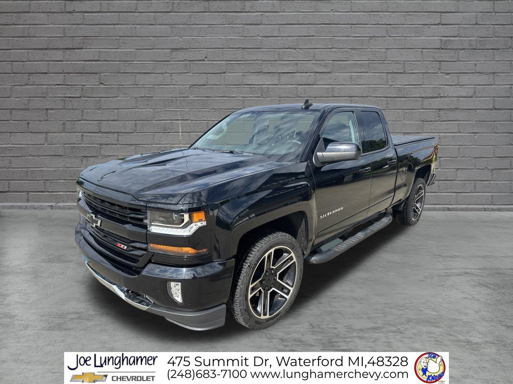 Used 2019 Chevrolet Silverado 1500 LT w/ LPO, Black Pack AWD/4WD image 8