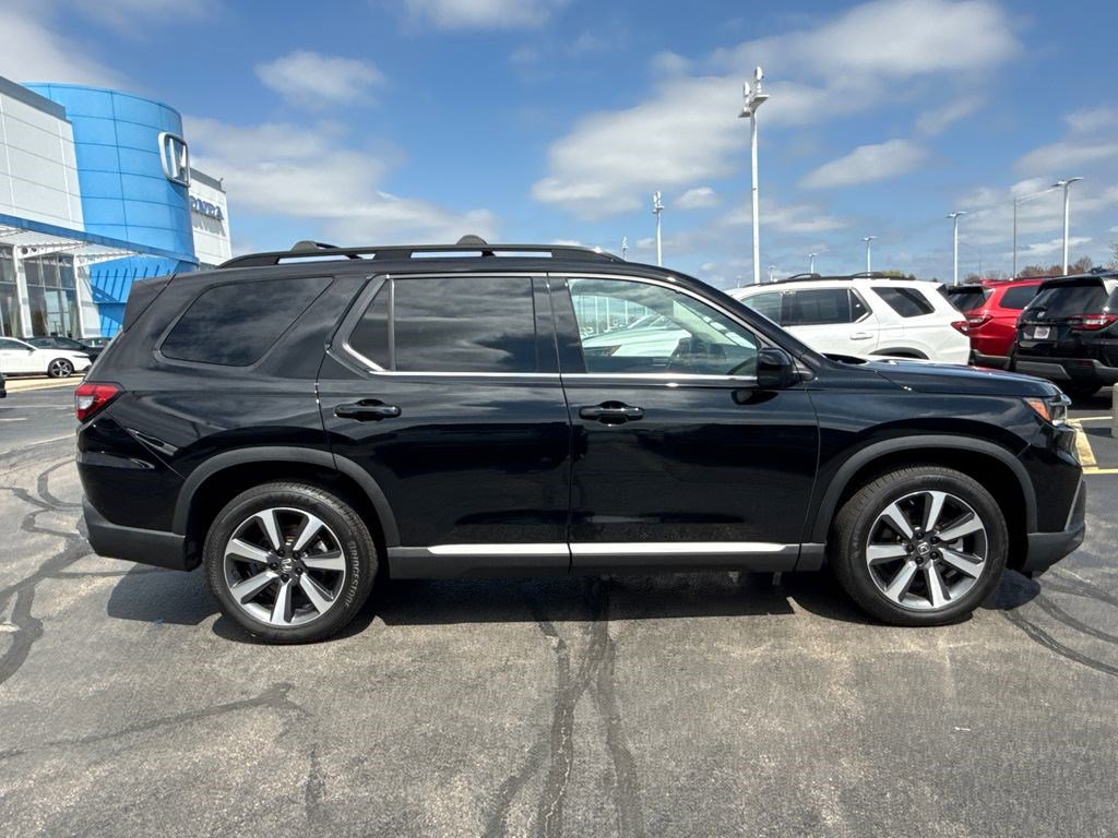 Certified 2023 Honda Pilot Elite image 12