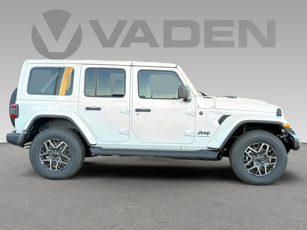 New 2026 Jeep Wrangler Sahara image 7