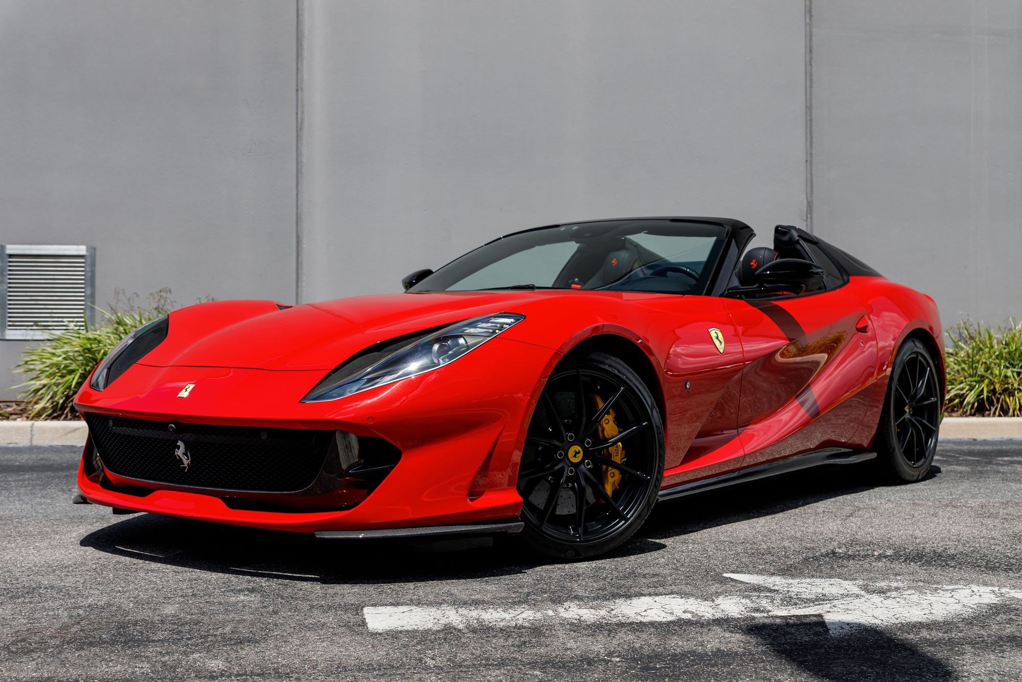 Used 2021 Ferrari 812 GTS RWD image 50