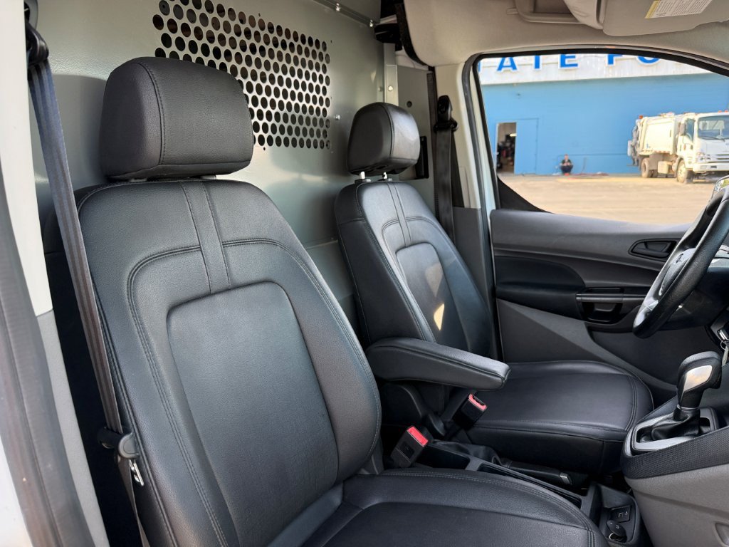 Used 2020 Ford Transit Connect XL FWD image 25