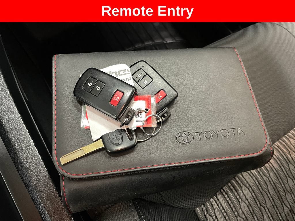 Used 2020 Toyota Tundra SR5 w/ TRD Off-Road Package AWD/4WD image 6