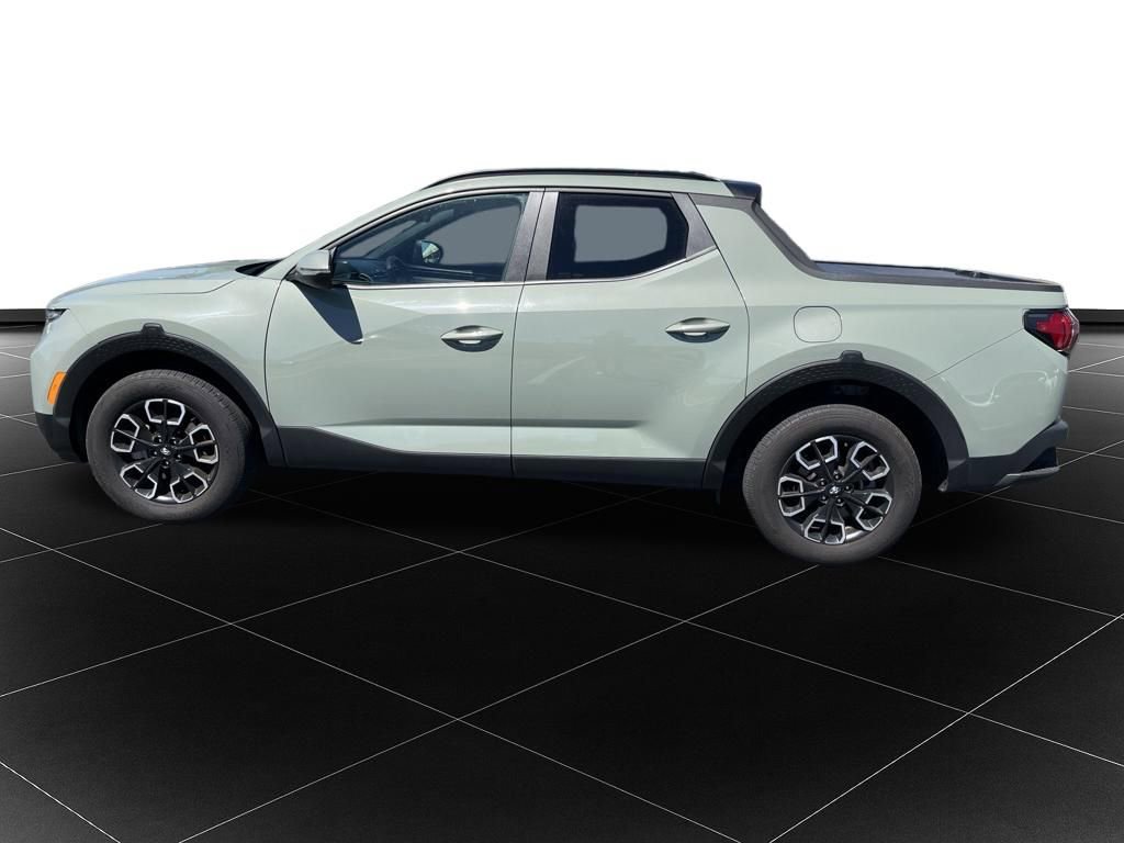 Used 2023 Hyundai Santa Cruz SEL Premium AWD/4WD image 2
