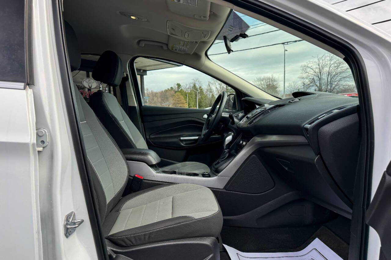 Used 2014 Ford Escape SE image 10