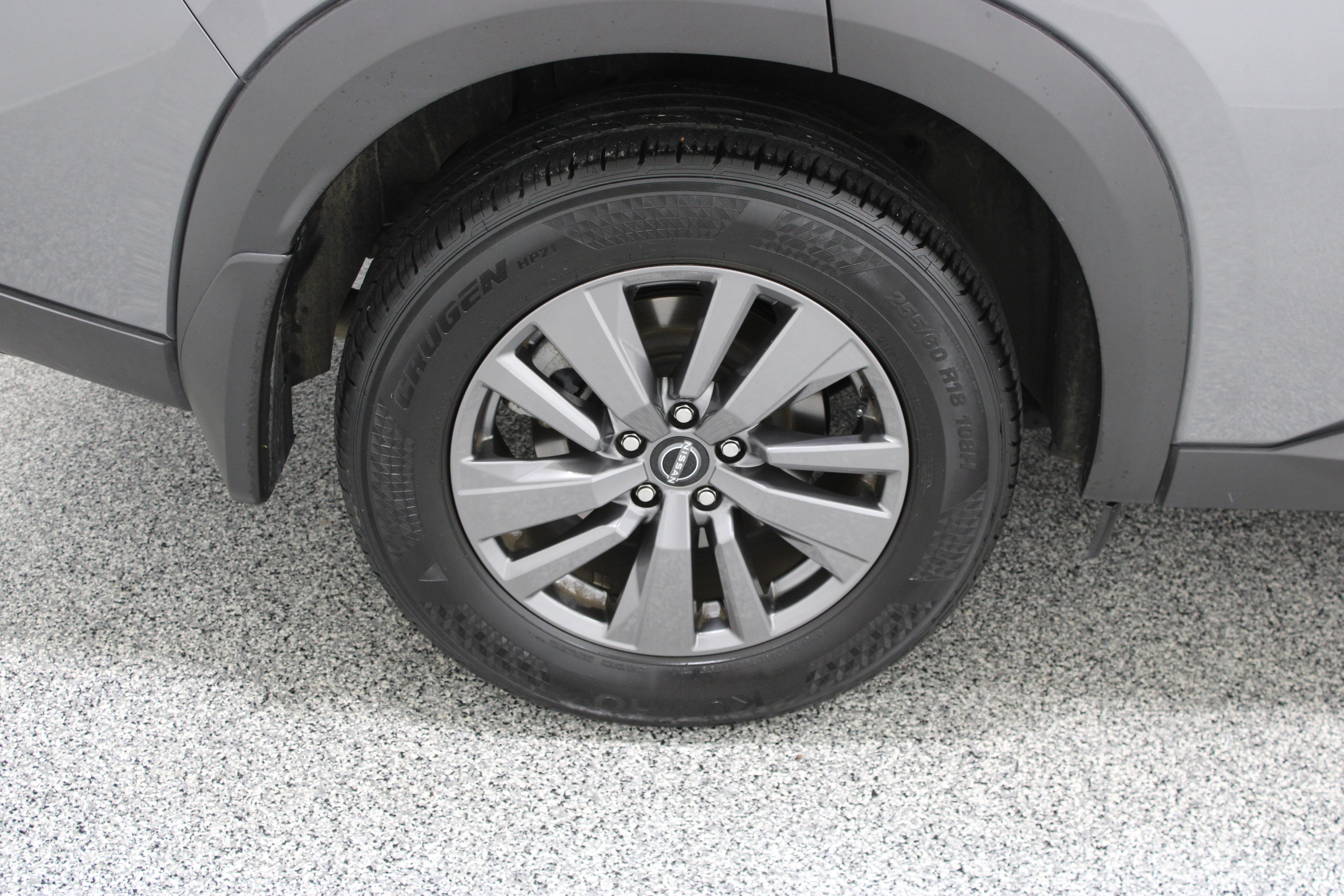 Used 2024 Nissan Pathfinder S FWD image 6