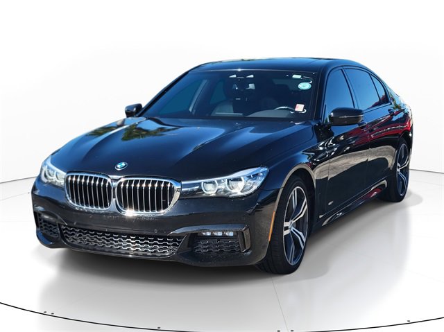 Used 2019 BMW 740i w/ M Sport Package video 2