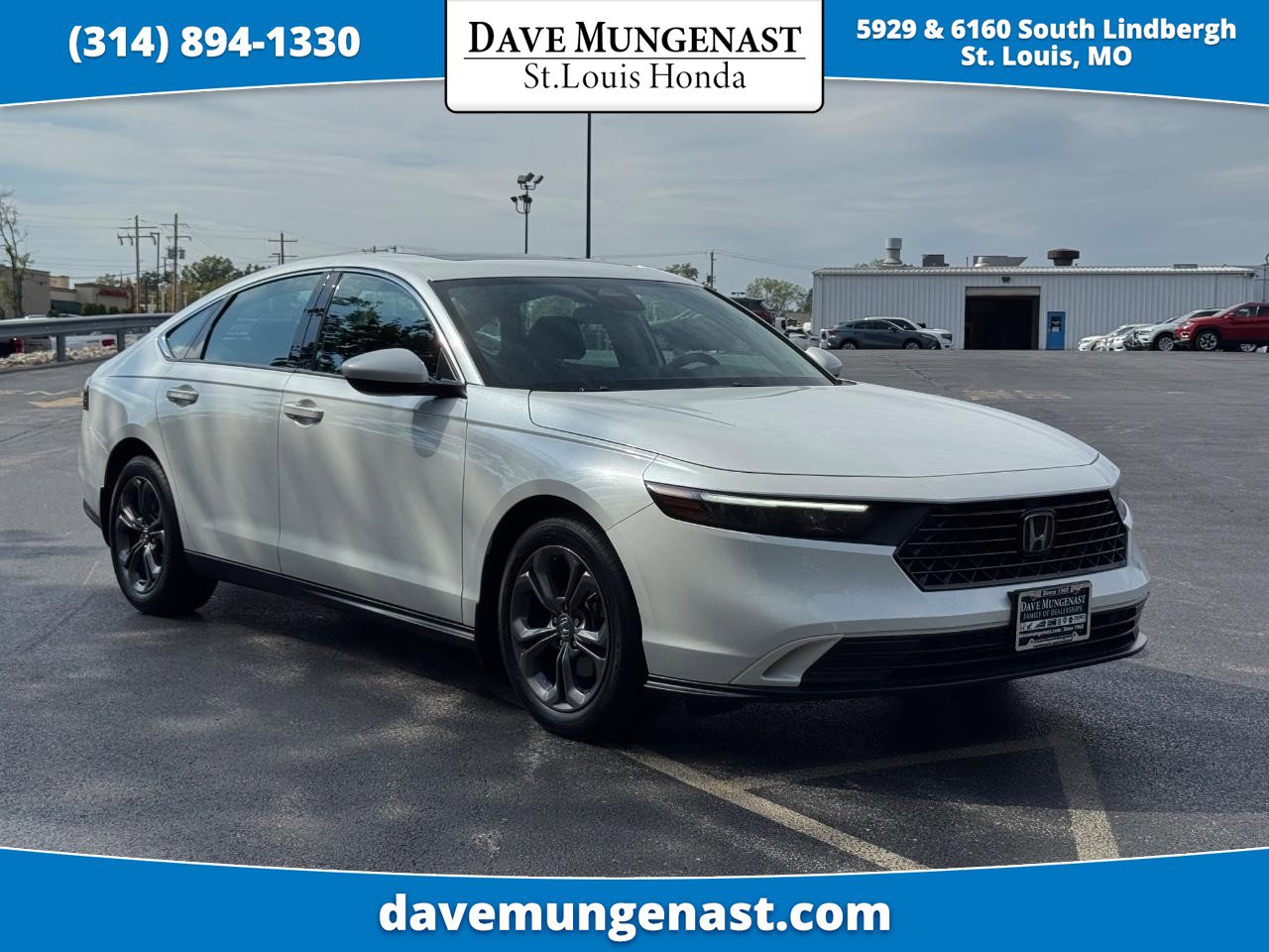 Used 2023 Honda Accord EX image 1