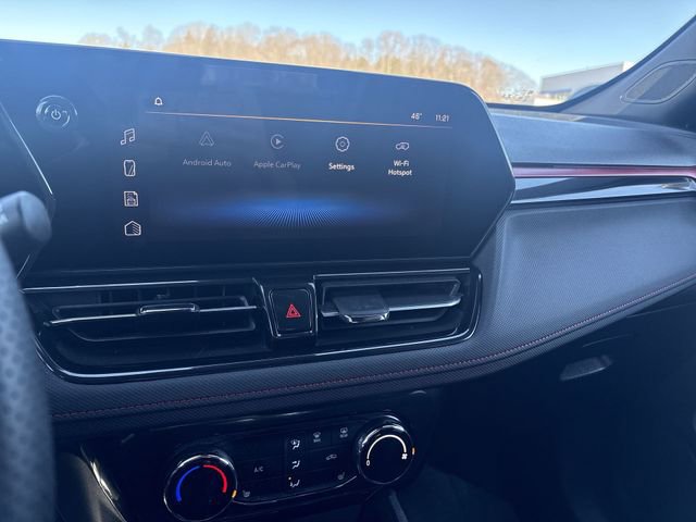 Used 2024 Chevrolet TrailBlazer RS w/ Driver Confidence Package AWD/4WD image 13