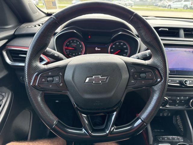 Used 2022 Chevrolet TrailBlazer RS w/ Technology Package AWD/4WD image 11