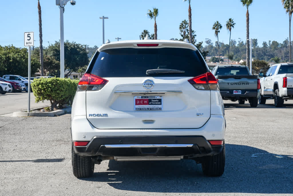 Used 2020 Nissan Rogue SV FWD image 39