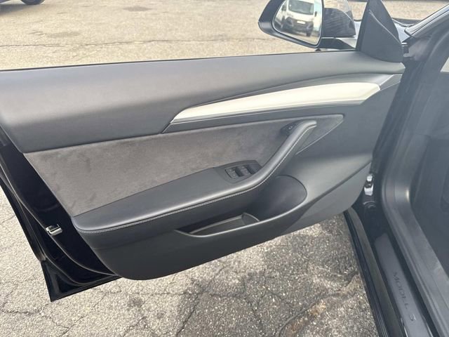 Used 2022 Tesla Model 3 Performance image 18