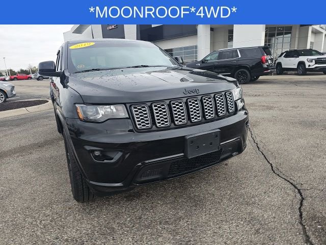 Used 2019 Jeep Grand Cherokee Altitude image 4