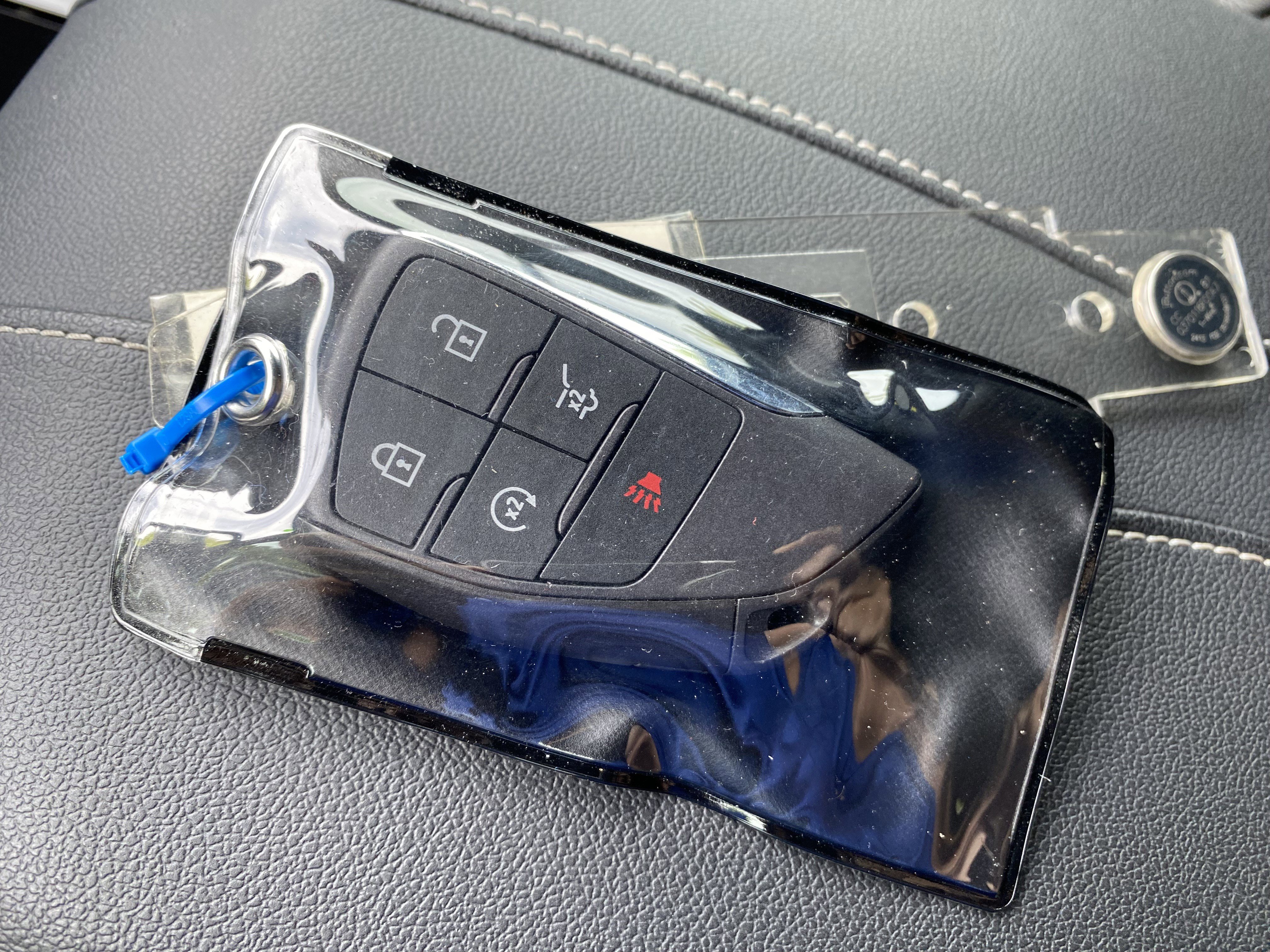 Used 2025 Chevrolet Traverse LT w/ Driver Confidence Package image 38