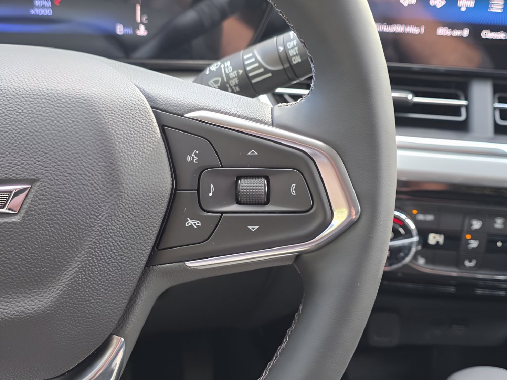 New 2026 Chevrolet Trax LT w/ Midnight Edition FWD image 19
