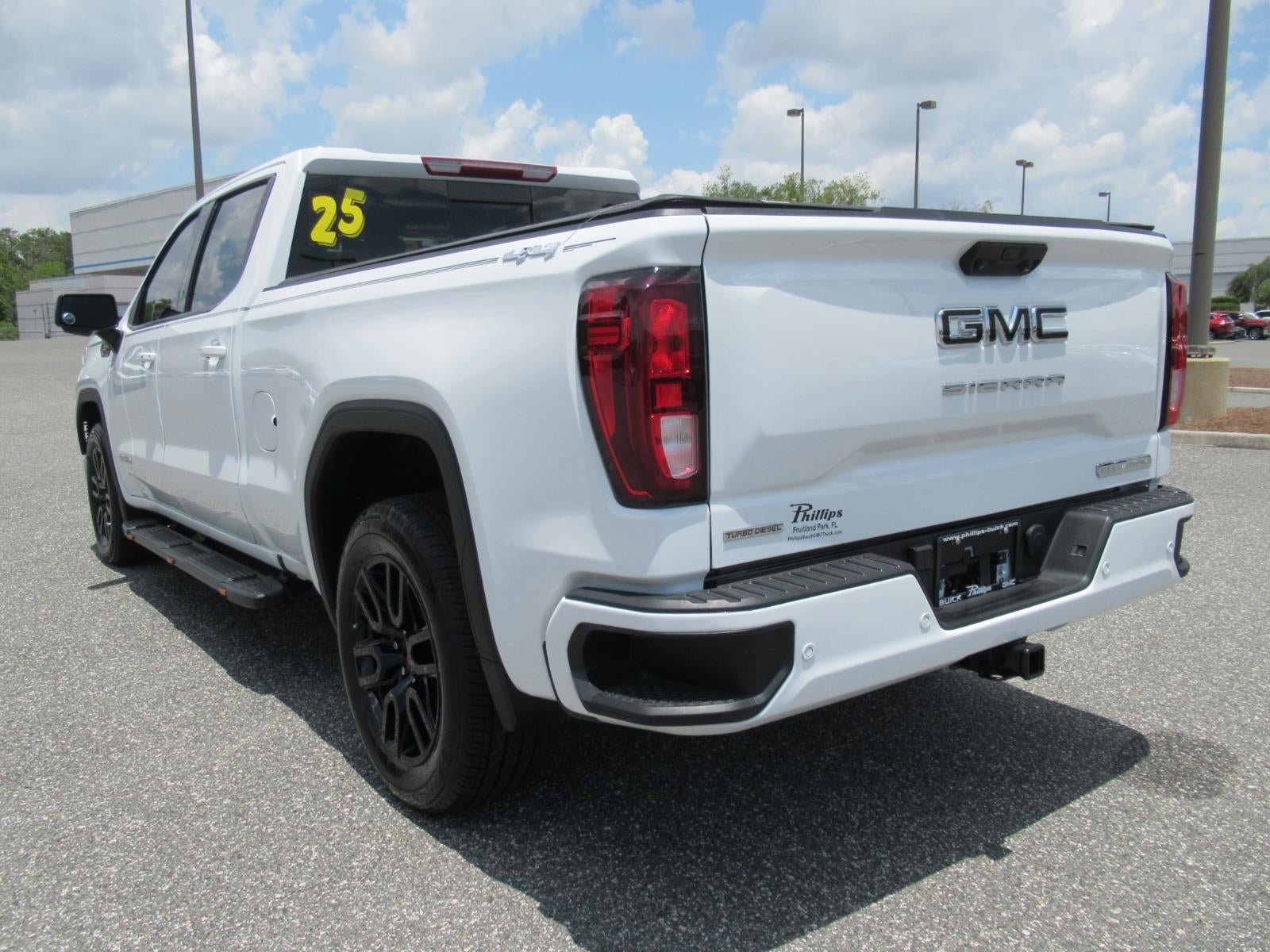 Used 2025 GMC Sierra 1500 Elevation w/ Elevation Premium Package AWD/4WD image 5