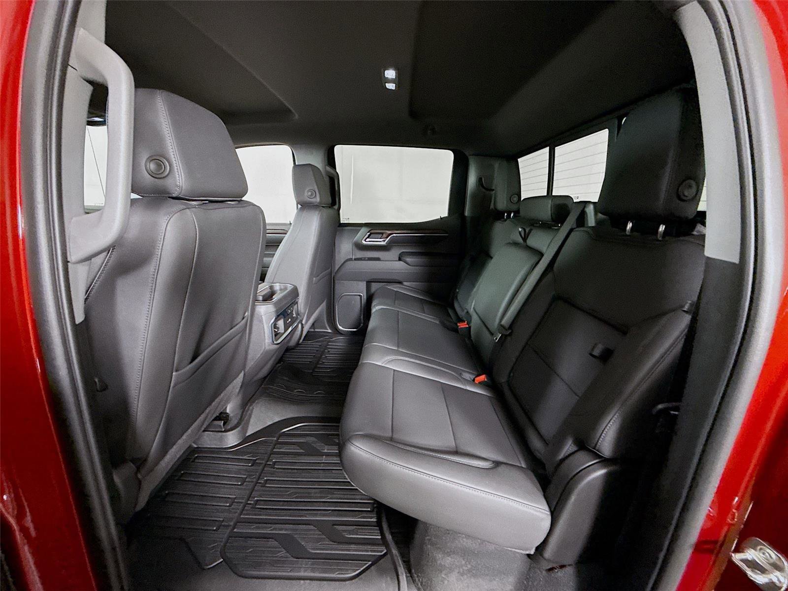 New 2026 GMC Sierra 1500 SLT w/ SLT Premium Plus Package image 19