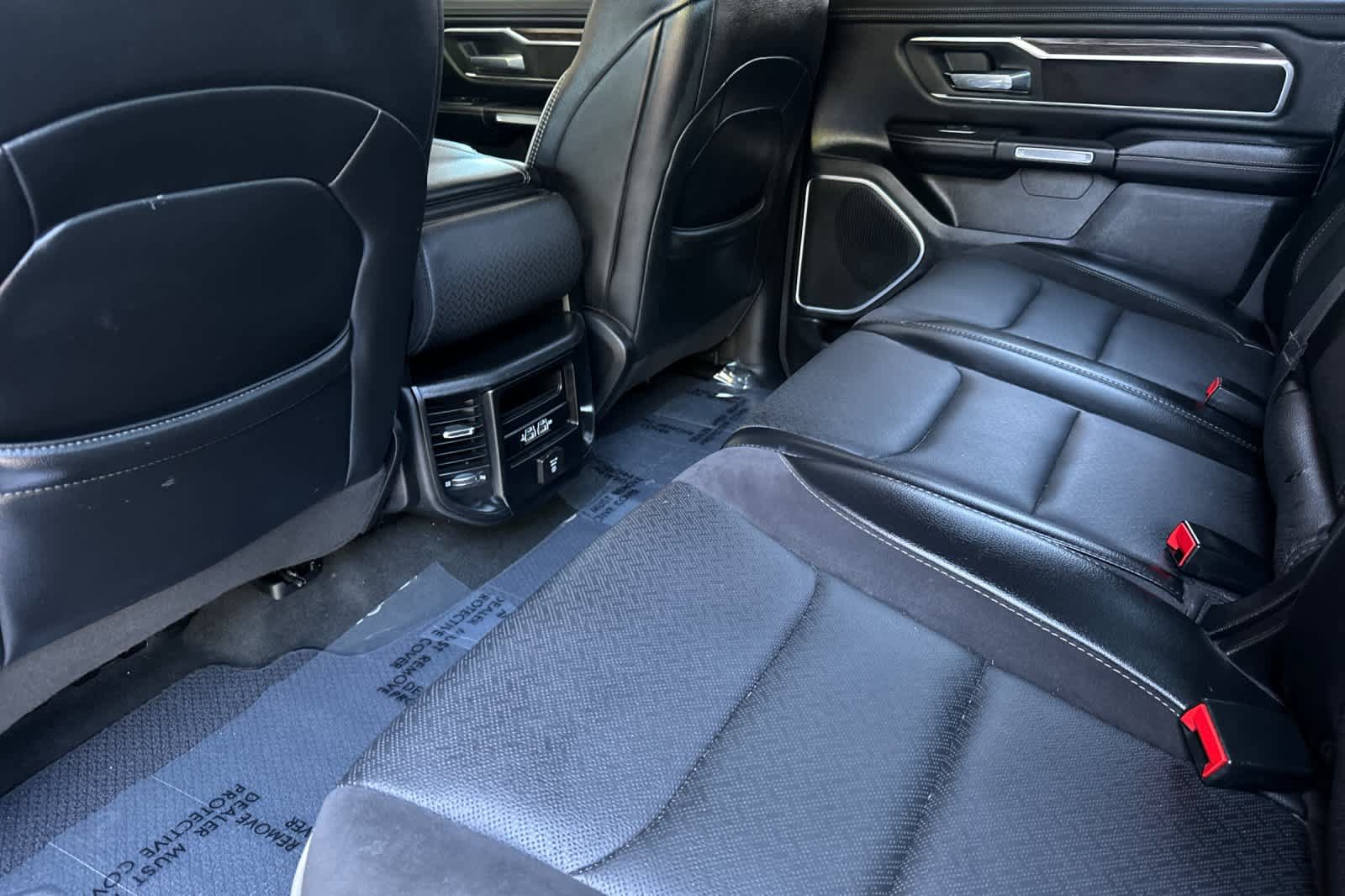 Used 2019 RAM 1500 Laramie RWD image 4
