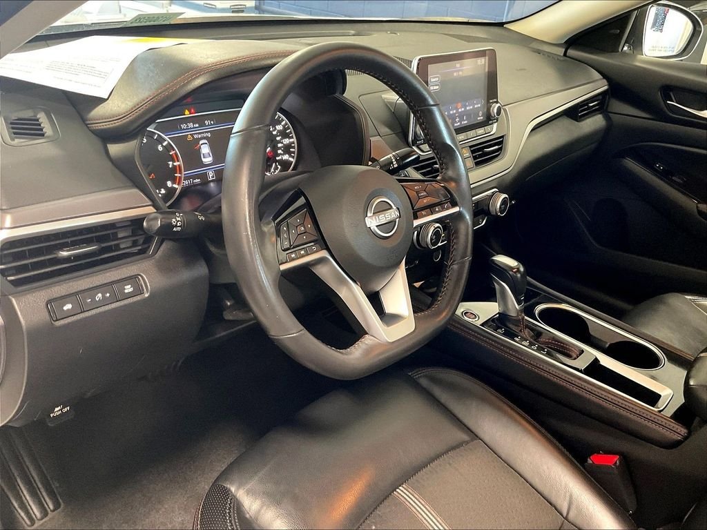 Used 2024 Nissan Altima 2.5 SR FWD image 8