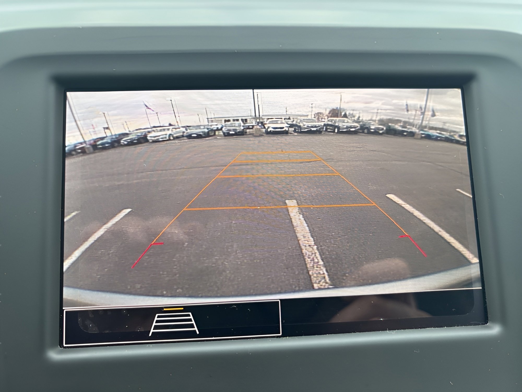 Used 2023 Chevrolet Equinox LT FWD image 19