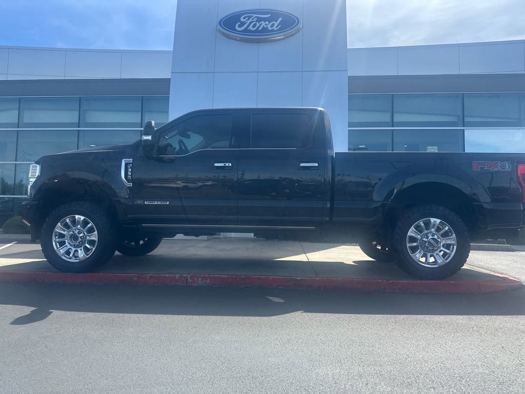 Used 2020 Ford F350 Limited AWD/4WD image 1