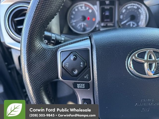 Used 2016 Toyota Tacoma SR5 image 17