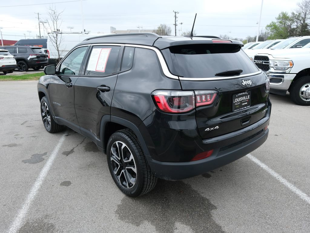 Used 2022 Jeep Compass Limited image 9